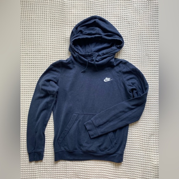 Nike Tops - Nike Hoodie